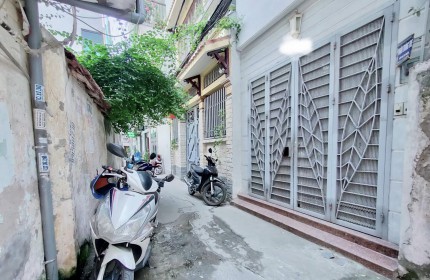 Chính chủ bán nhà Phố Bạch Mai 4 tầng 75m2, Kinh doanh, hơn 6 tỷ, 0782479469.